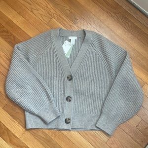 H&M Gray cardigan with bishop style sleeve detail.